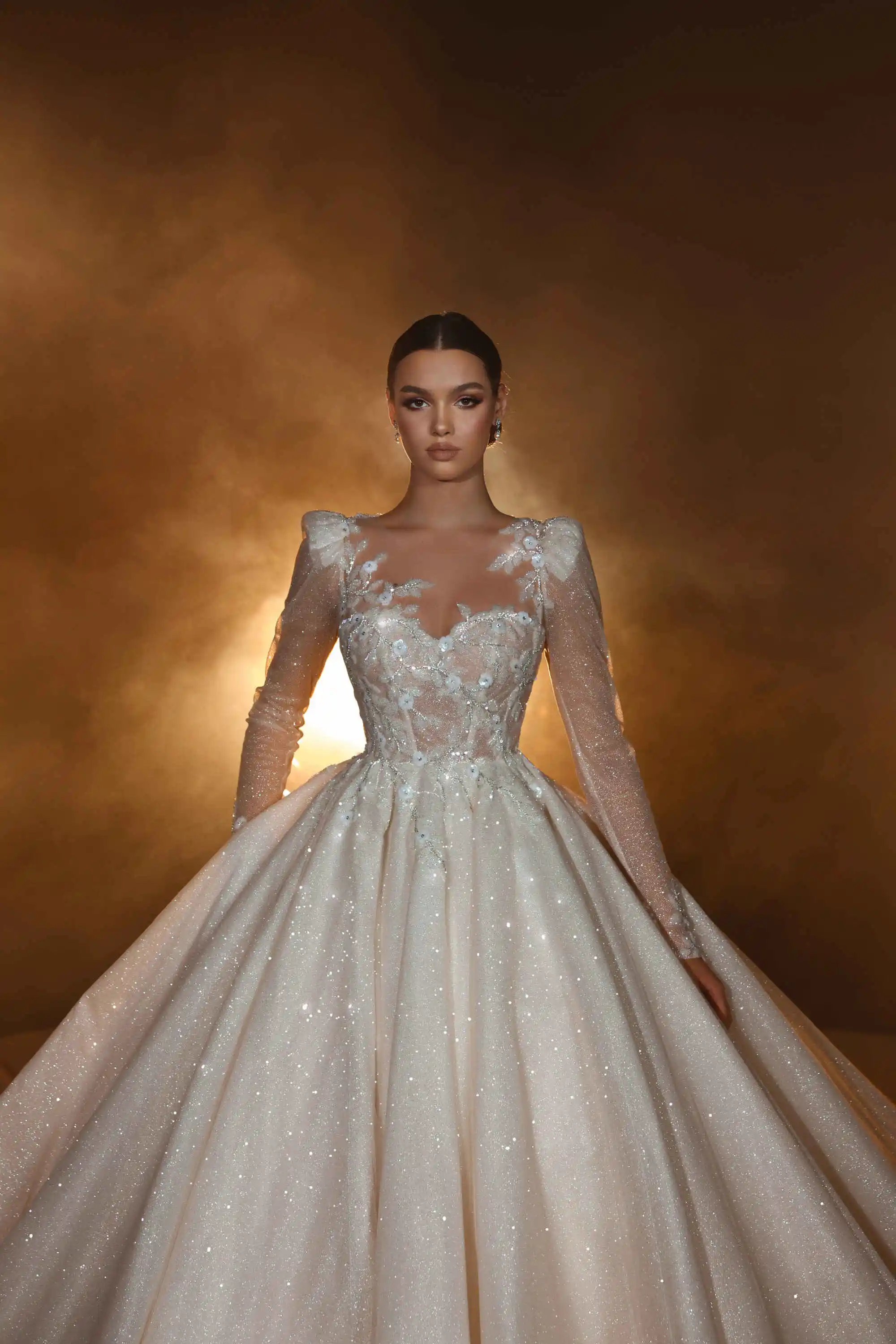 Wykwintna suknia balowa suknie ślubne aplikacje cekiny wzór koronkowe suknie ślubne duży rozmiar Vestidos De Novia kolor dostosowane