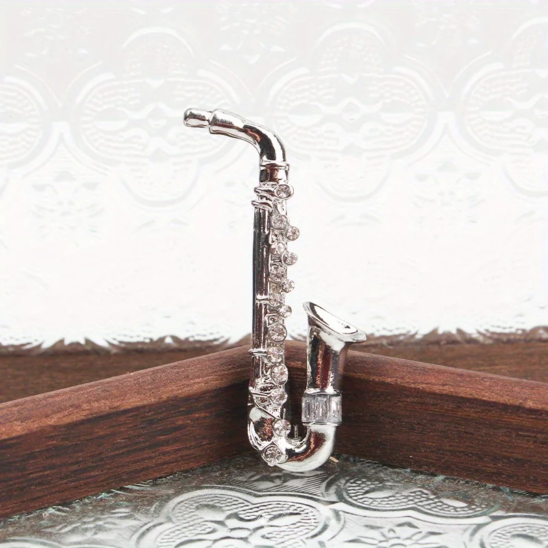 Metal Rhinestone Musical Instrument Saxophone Brooch