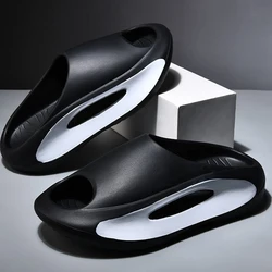 Zapatillas de casa para hombre y mujer, chanclas antideslizantes para interior y baño, sandalias de lujo, novedad de verano, 2024