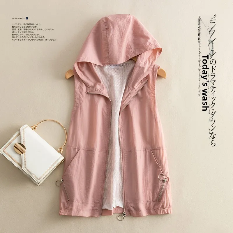 

Стильный летний жилет для женщин среднего возраста 2024: Новинка, стройнящий, больших размеров, тонкий, с подплечниками, женская верхняя одежда