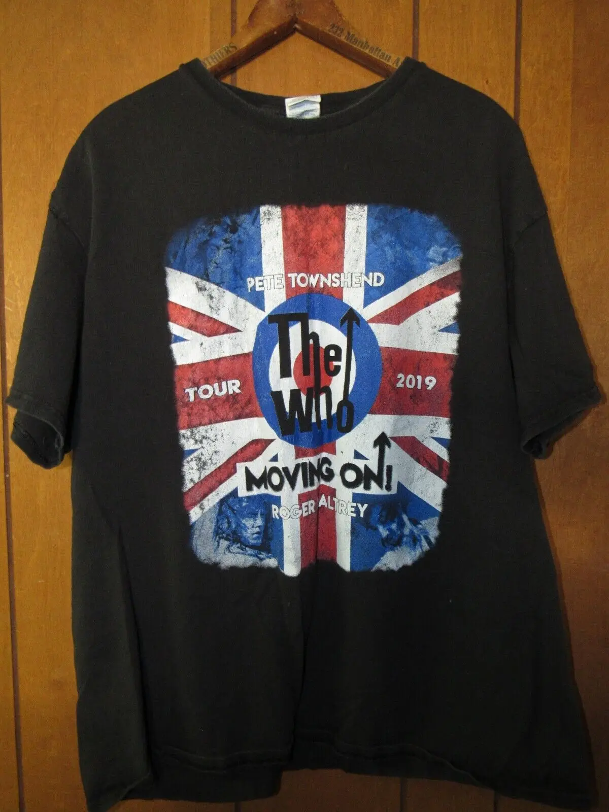 The Who Moving On Tour 2019 XL T Shirt Roger Daltry Pete Townshend Rock Band