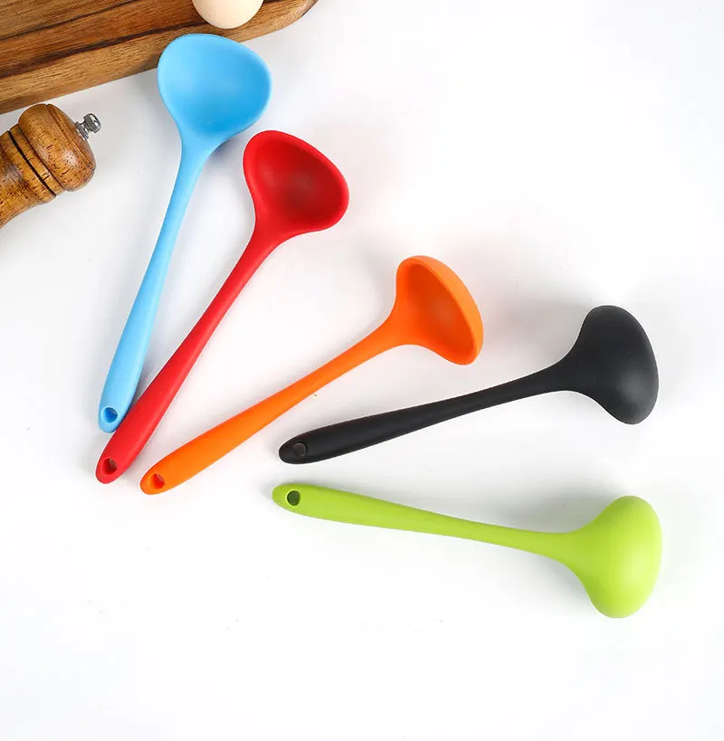 20cm Kitchen Supplies Silicone Soup Spoon High Temperature Resistant Pot Spoon Cooking Spoon Non stick Pot Special  Soup Spoon