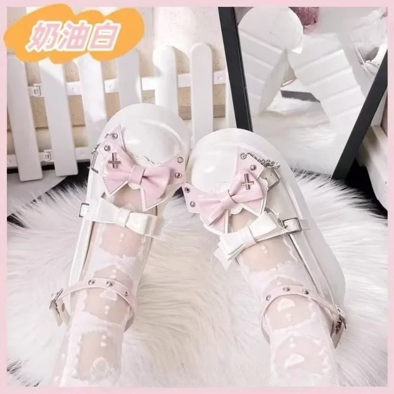 Damskie buty Kawaii Chunky Platform Wedges Pumps 2024 Spring Bowtie Mary Jane Lolita Shoes Woman Punk Goth Ankle Buckle Black Shoes