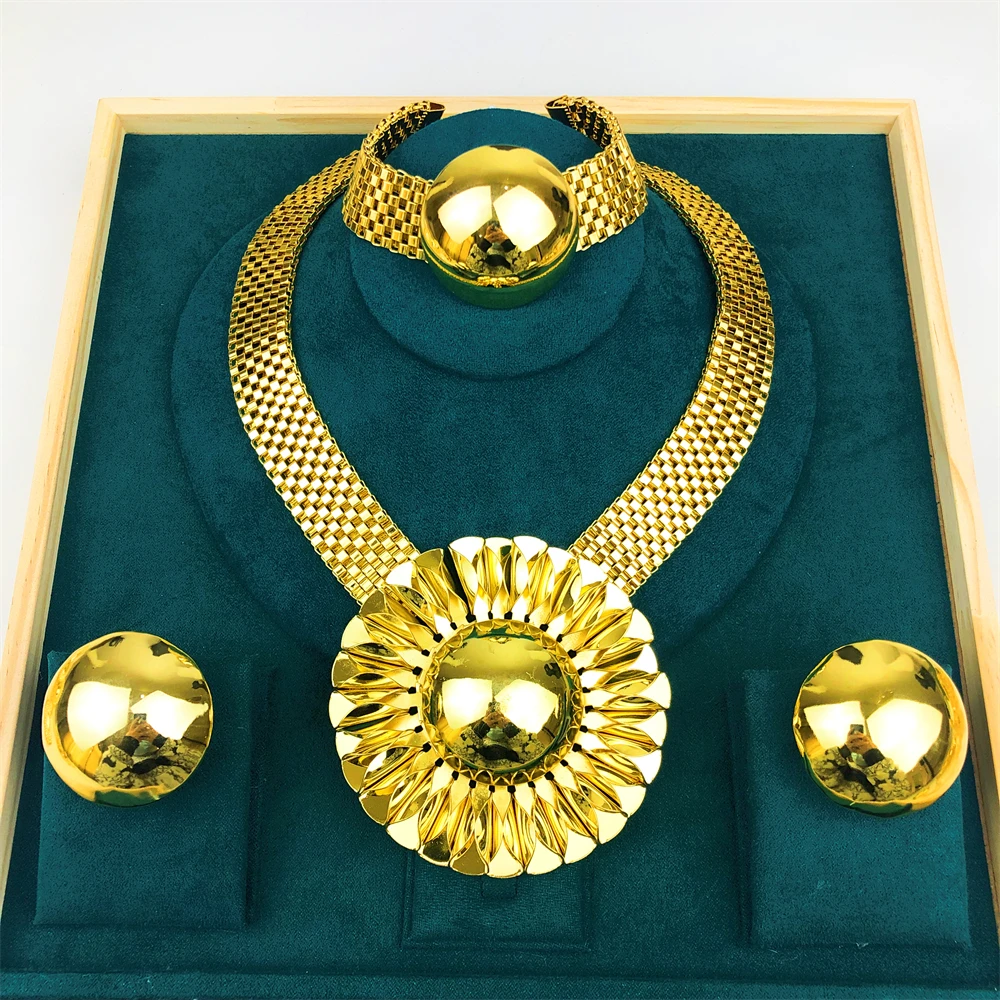 

STAR 2025 NEW Jewelry Set Classic Big Round Pendant Necklace Wristband Bracelet Earring Wedding Gif