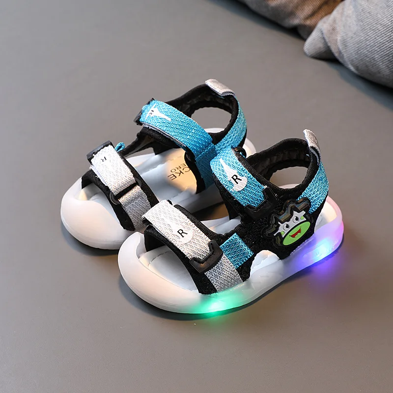 LED Kids Sandals Boys Girls 2023 Summer New Children Cartoon Luminous Light Up Baby Shoes Fashion Sport Soft Bottom Beach Shoes