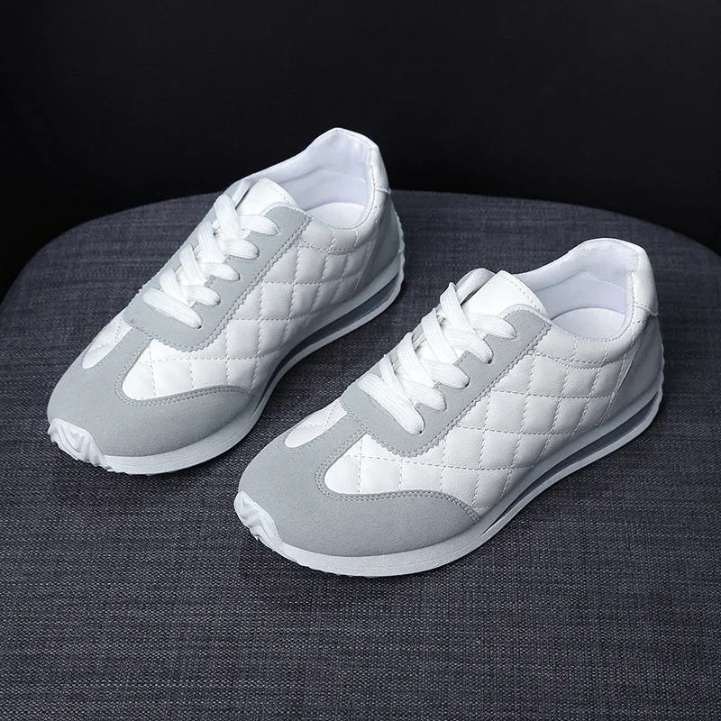 

Fashionable Women's Fashion Sneakers Spring 2025 New Vulcanized Shoes for Women's Walking Shoes