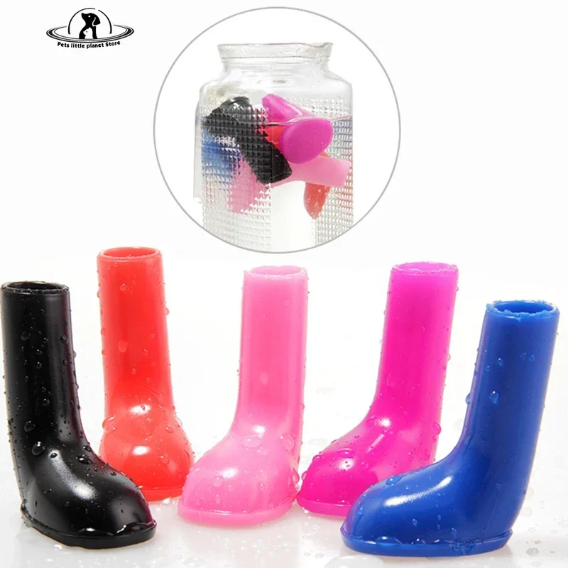 Pet Dog Cats Rain Pet Boots Rubber Portable Anti Slip Waterproof Pet Dog Cat Rain Pet supplies Size S/M/L