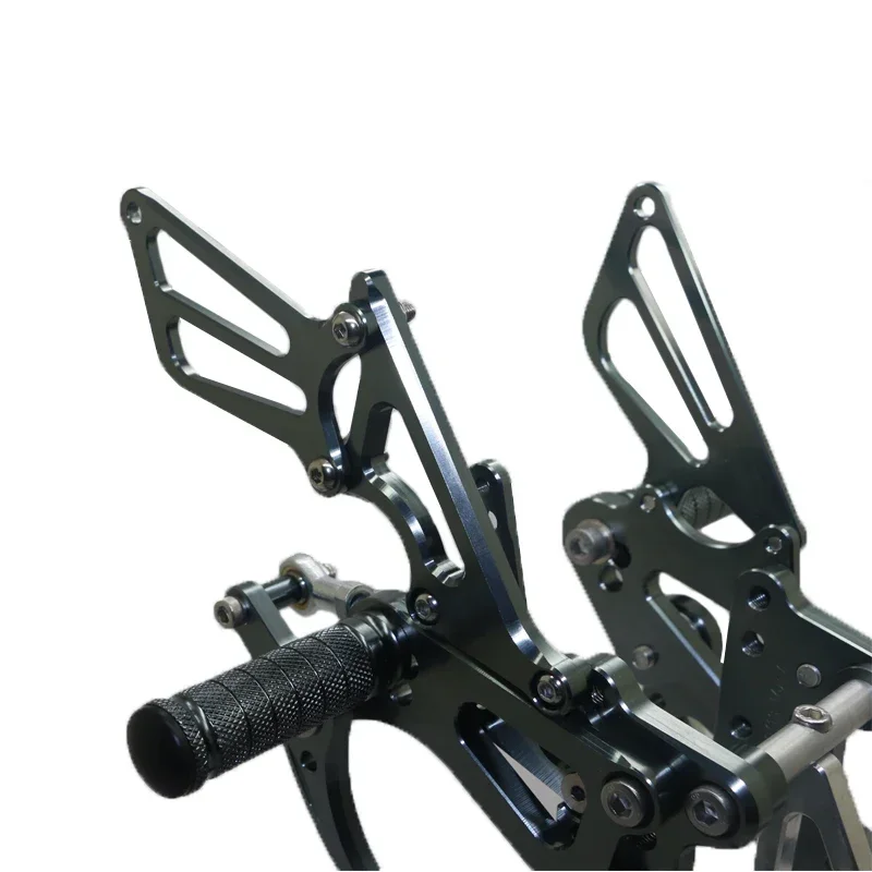 

Aluminum CNC Footrests Motorcycle Adjustable Rear Sets Foot Pegs For CBR600RR 600RR 600 RR 2003-2006