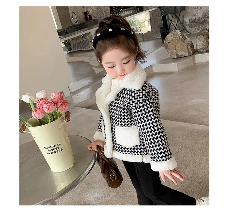 Girls Plush Jacket Autumn and Winter 2024 New Fashion Children Autumn and Winter Girls Thick and Fashionable Top