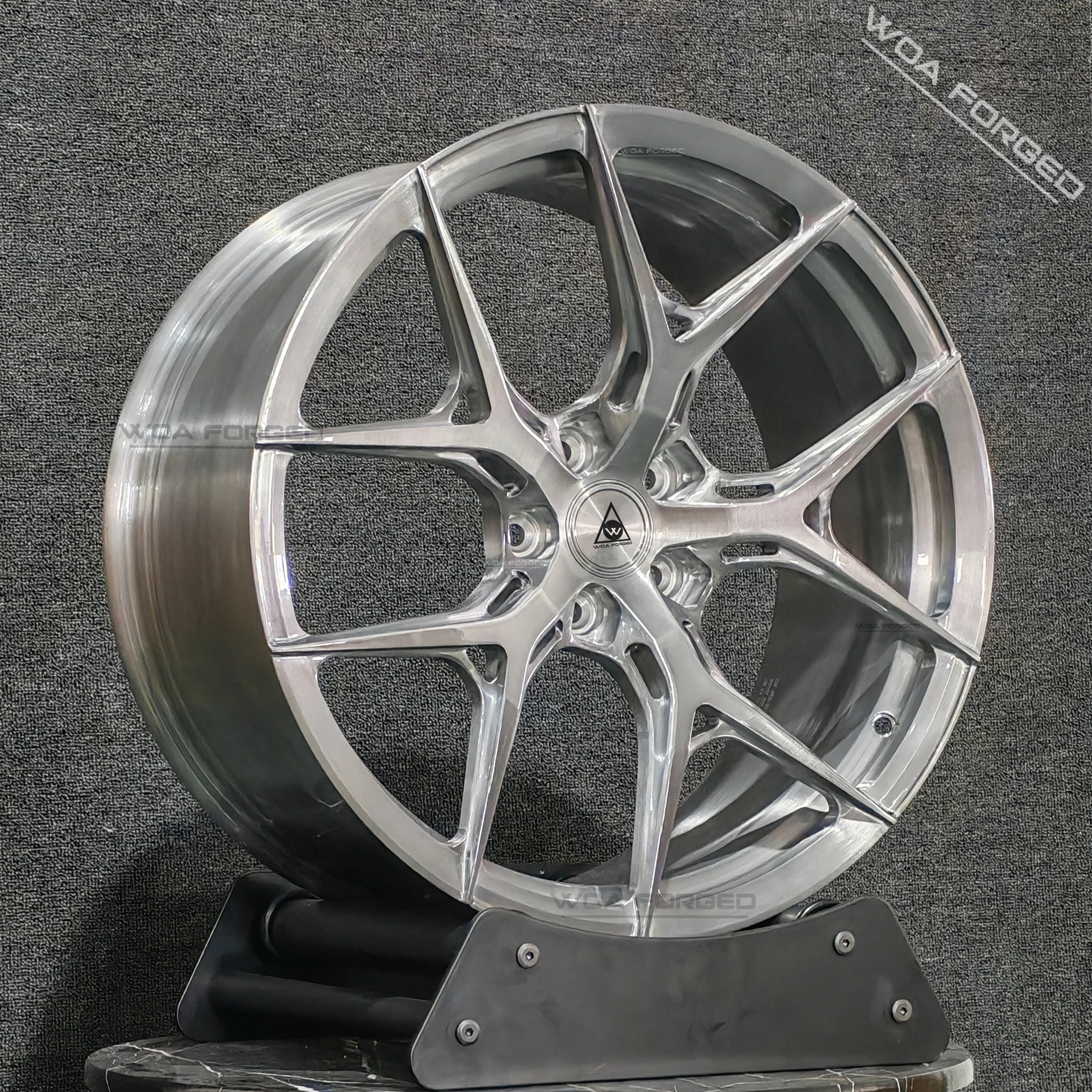 

Customized High Quality Forged Sport Passenger Car Wheels Brushed Grey Chrome Y-Type Five-Spoke Design Lightweight HF-5 Wheels