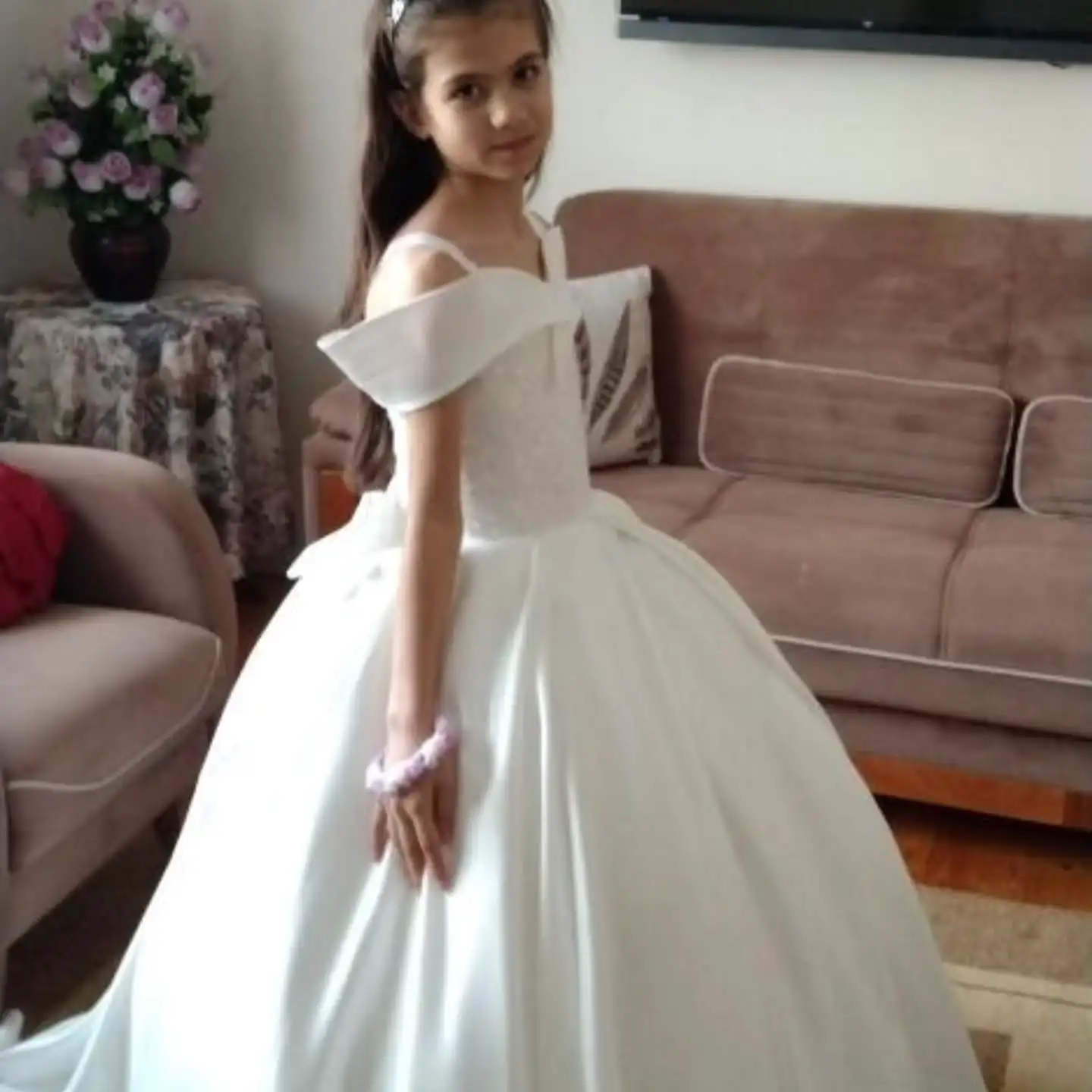 فستان فتاة الزهور من الساتان لحفلات الزفاف مطرز للأطفال مناسبة خاصة لفستان المسابقة للفتيات الصغيرات