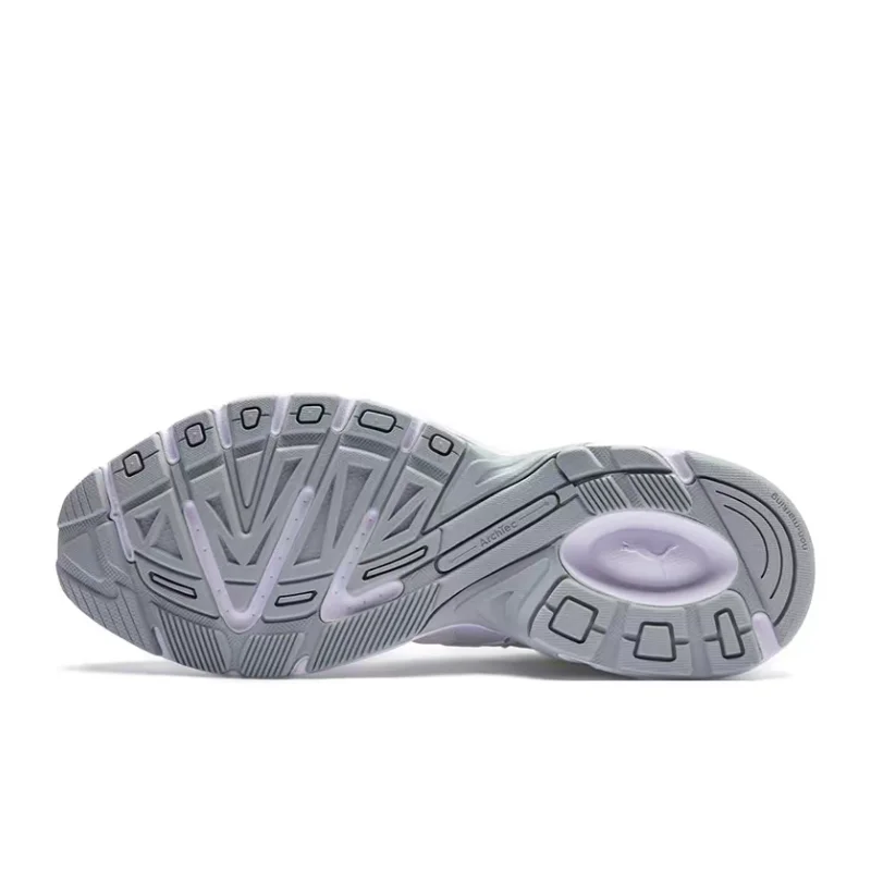 PUMA Axis: Non-slip, durable, cushioned, supportive, and lightweight low-top outdoor running shoes (unisex) – White 368465-02