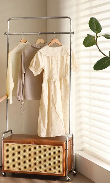 

Solid wood rattan floor coat rack removable secondary net storage rack
