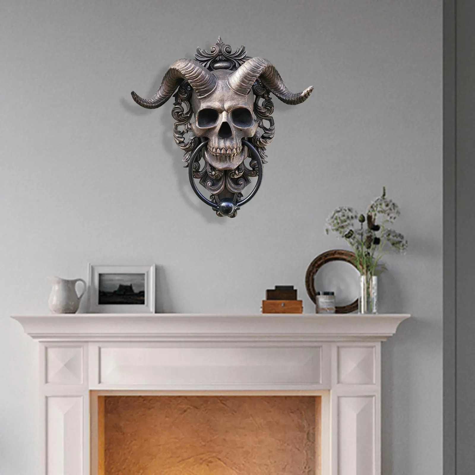 Skull Hanging Door Knocker Goat Skeleton Head Door Knocker Decor Sheep Head Skull Sculpture for Halloween Front Door Decoration