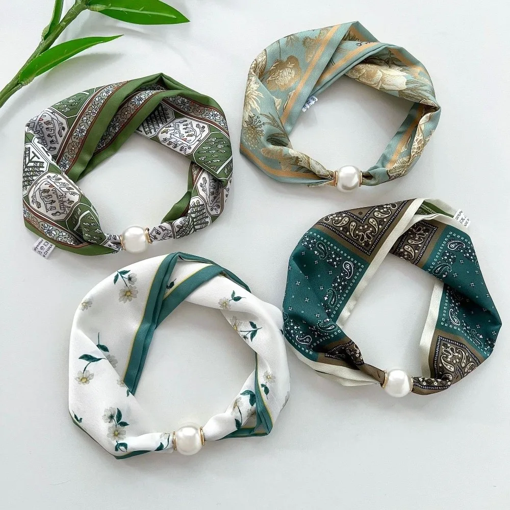 Fashion Magnetic Clasp Pearl Silk Scarf Soft Thin Neck Wrap Cashew Flower Lightweight Neck Scarf for Women