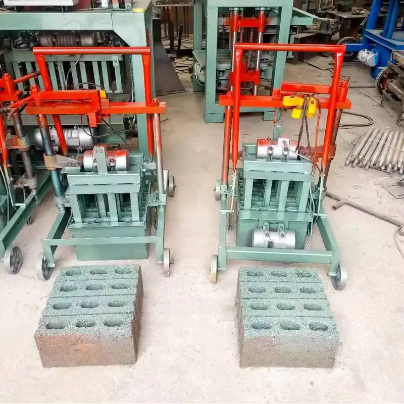 

Высококачественная маленькая машина для производства глиняного кирпича, Китайская фабрика, изготовленная на заказ машина для производства кирпича, мобильный тип, прочная машина для производства кирпича