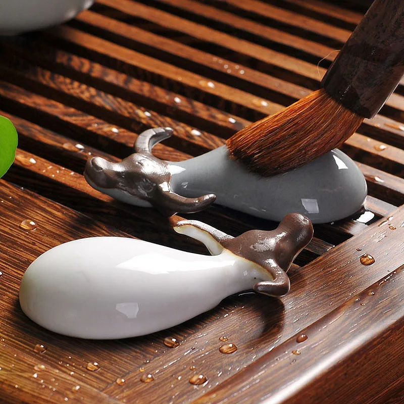 Purple Sand Small Buffalo Tea Pet Ornament Tea Art Kung Fu Tea Set Creative Tea Play Twist Cow Turn World Tea Tray