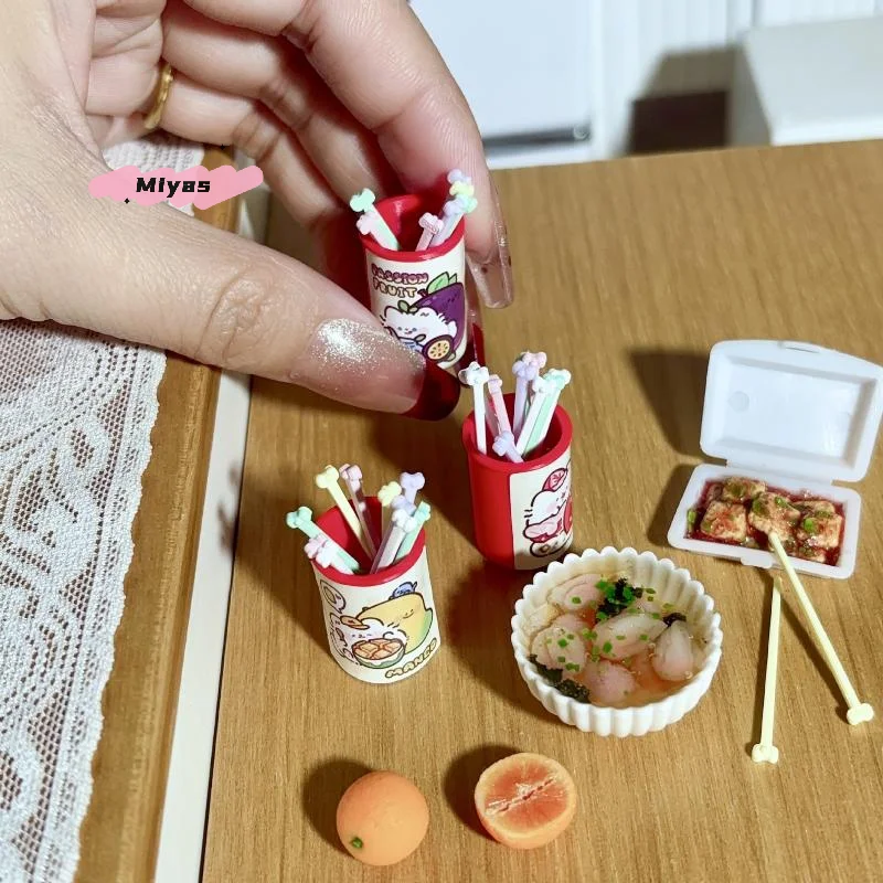 

M-1 Set Dollhouse Accessories 3D Kawaii Simulation Mini Chopsticks Chopstick Model For Miniature Kitchen Decoration