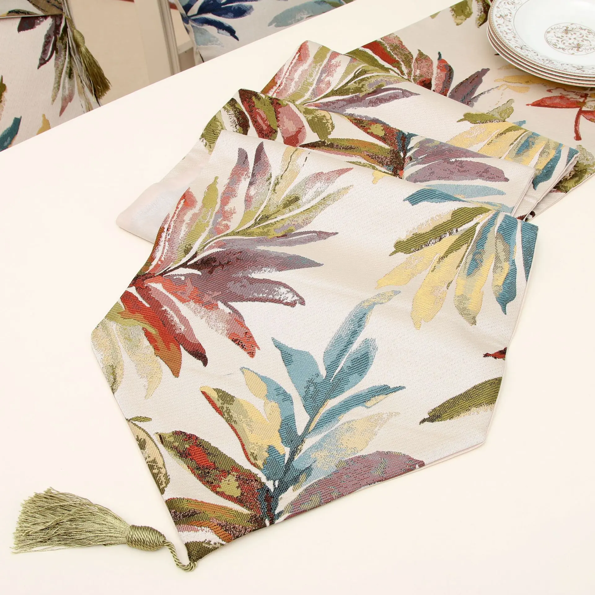 leaves painting table north US european style table runner  wholesale embroider  table runner for wedding hotel dinner party