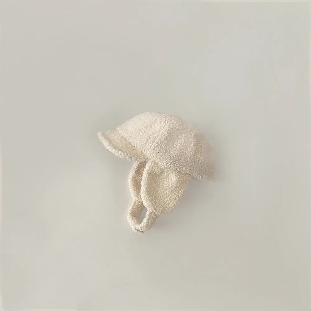 

Модная детская бейсбольная шапка в корейском стиле, однотонная защита ушей, детские теплые шапки, ветрозащитная детская шапка из овечьей шерсти, зимняя