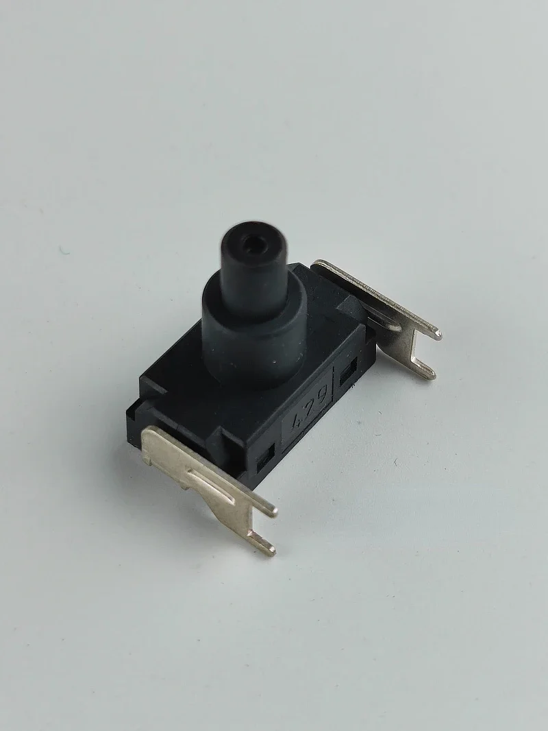 1PCS for Philips Vacuum Cleaner FC8398 8402 9122 9128 8406 8426 Power Switch CPN-1116