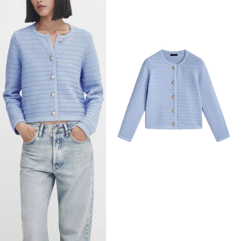 Golden Button Short Texture Sweater MD Women's Fashion Commute Style Polyester Fiber Long Sleeve Low Collar Regular Length