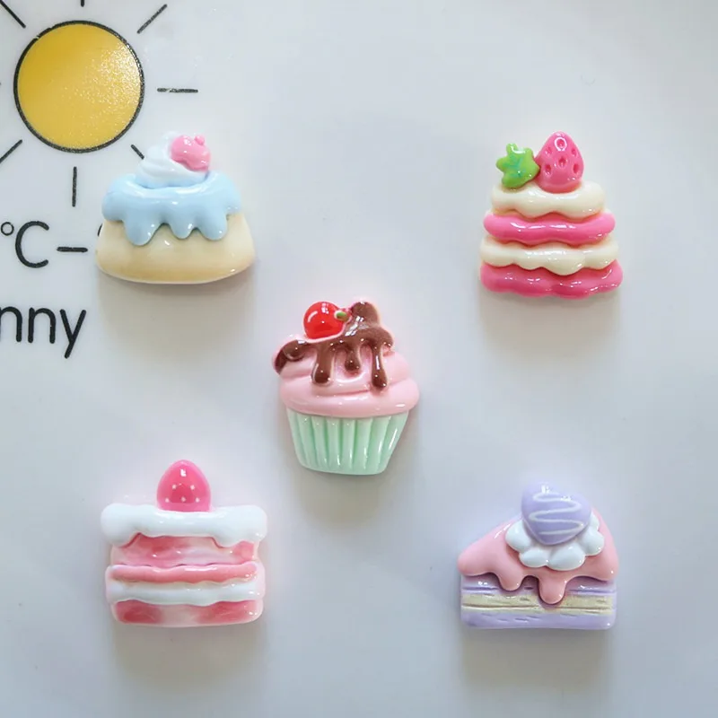 Lot de 10 breloques plates en résine en forme de gâteaux et desserts pour aimants de réfrigérateur, pinces à cheveux et décorations artisanales DIY