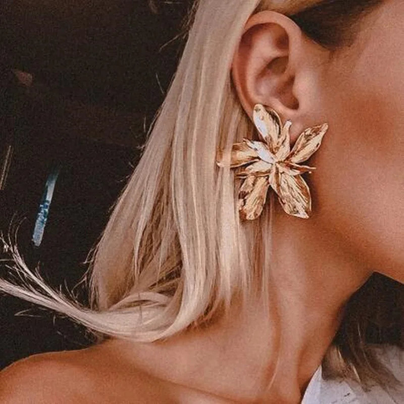 Vintage Large Flower Earrings for Women Exaggerated Gold Color Statement Earrings Fashion Hawaii Jewelry Gifts