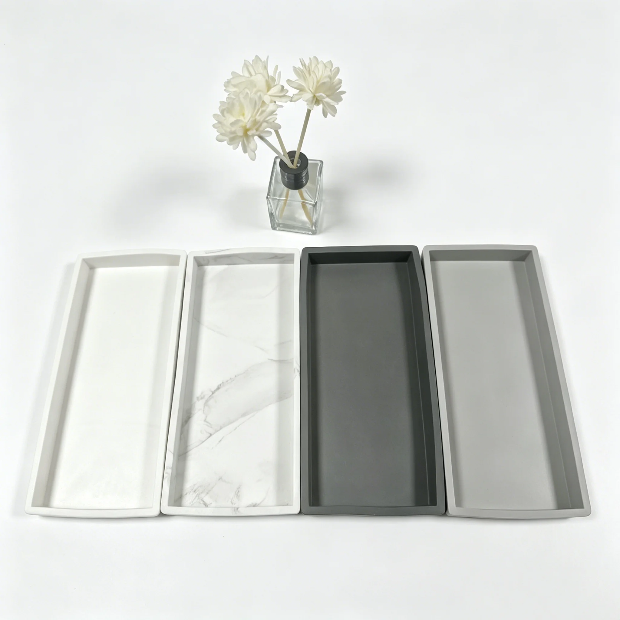 A multifunctional bathroom countertop storage tray, hand sanitizer shampoo display tray, jewelry display tray