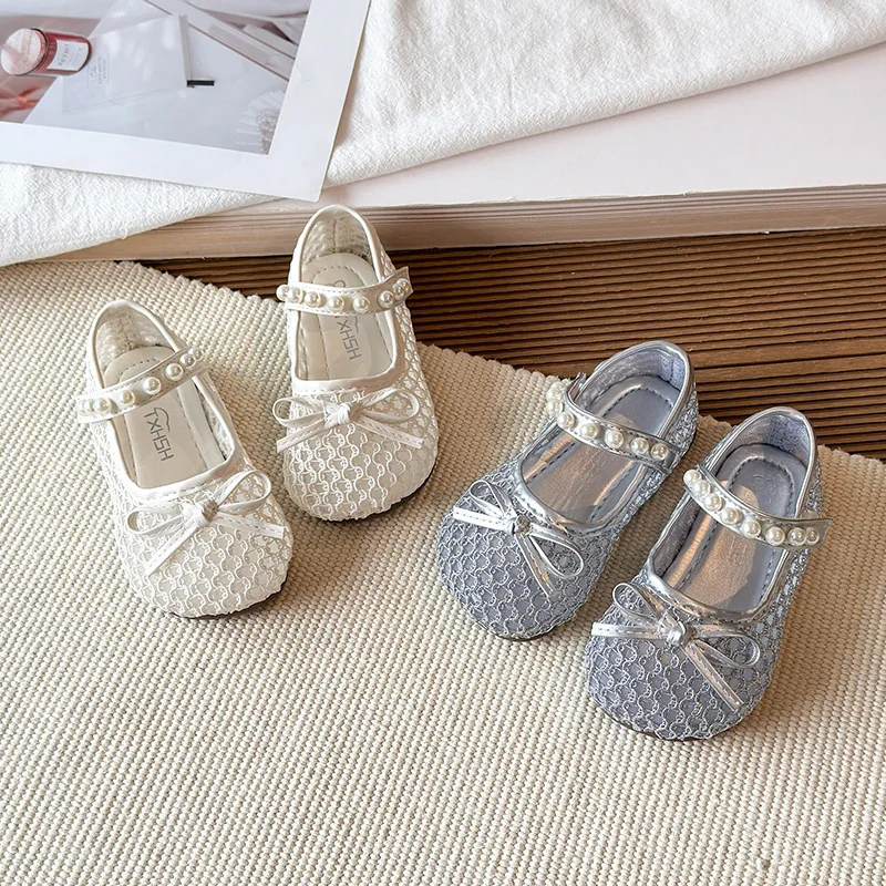 新しい幼児女の子メリージェーンパールボウキッズプリンセスバレエドレスシューズ通気性メッシュ学童フラットシューズ結婚式パーティー