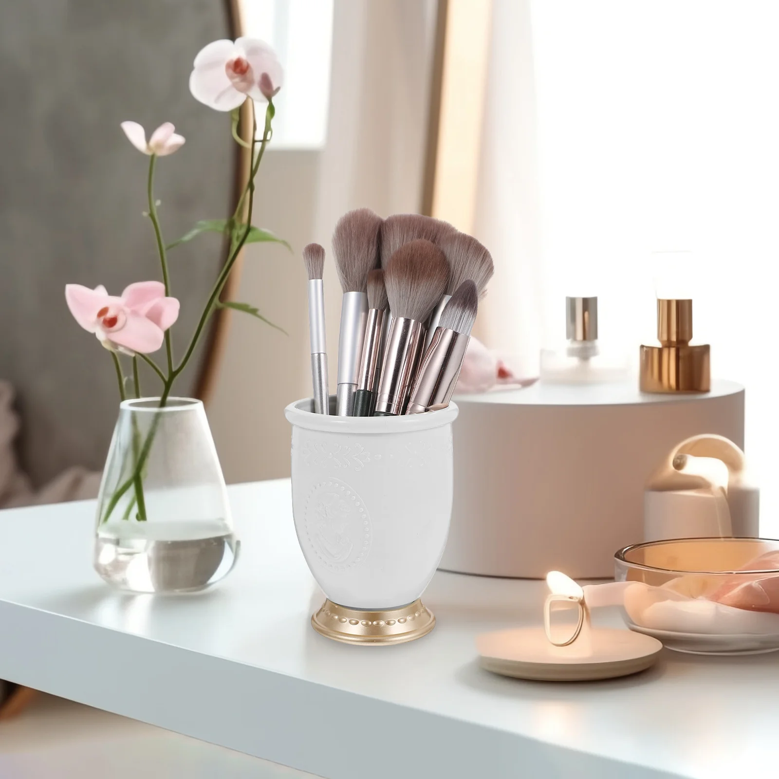 

Desktop Pen Holder Plastic Makeup Brush Container Pencil Organizer for Home Office Desk Storage Stationery Bucket