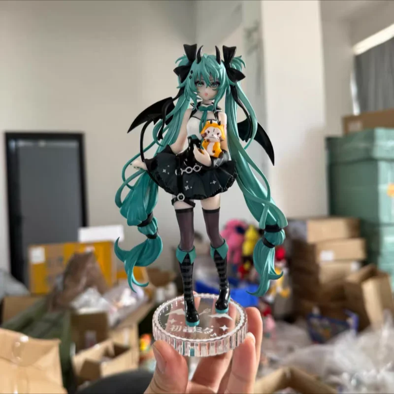 

Original Furyu Trio-Try-It Vocaloid Hatsune Miku Pajama Rabbit Miku Rascal Akuma Araiguma Miku Model Anime Figure Toy Gifts