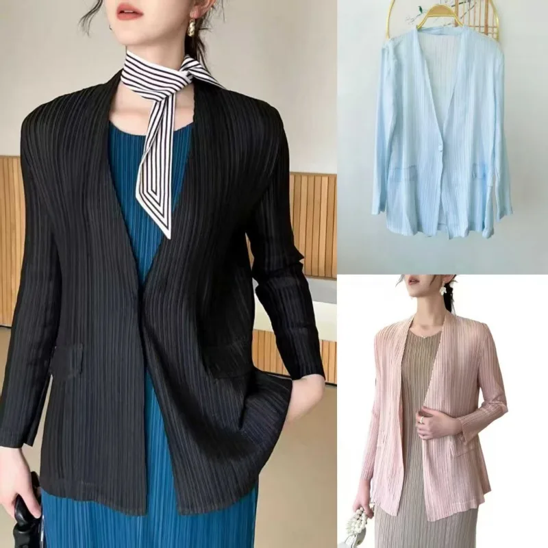 

Плиссированная куртка Miyake, новинка осени и весны 202, высококачественная плиссированная мягкая легкая яркая шелковая пряжа Miyake, универсальная повседневная куртка