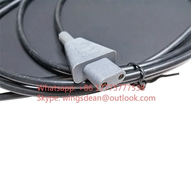 Compatible Reusable 2 Pin Silicon Patient Plate Negative Return Electrode ESU Grounding Plate