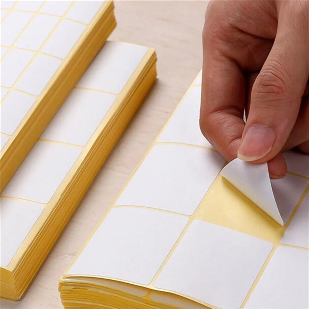 

Белые самоклеящиеся этикетки-стикеры для ценников, с возможностью записи