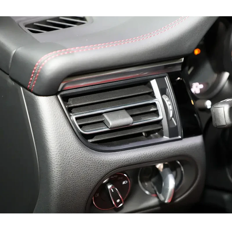 2021-2024 95B Air Conditioning Outlet Upgrade Center Console Instrument Panel Air Outlet New Condition For Macan