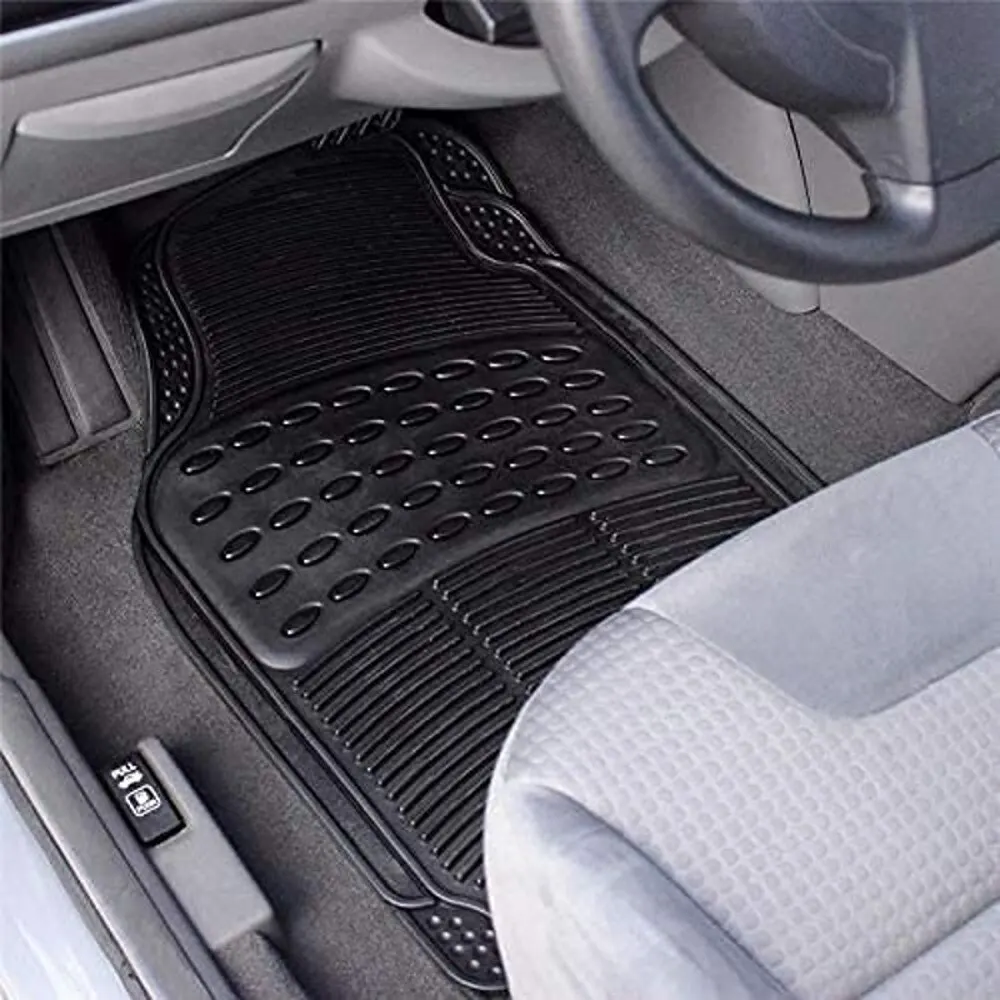 Black Universal cutout rubber carpets for car car 4 pcs set resitent to use non-slip carpet