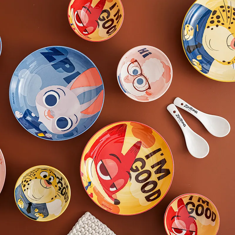 

Набор керамической посуды Disney Zootopia из 4 предметов: тарелка, миска, ложка с мультяшным принтом, в подарочной коробке для семьи, на день рождения