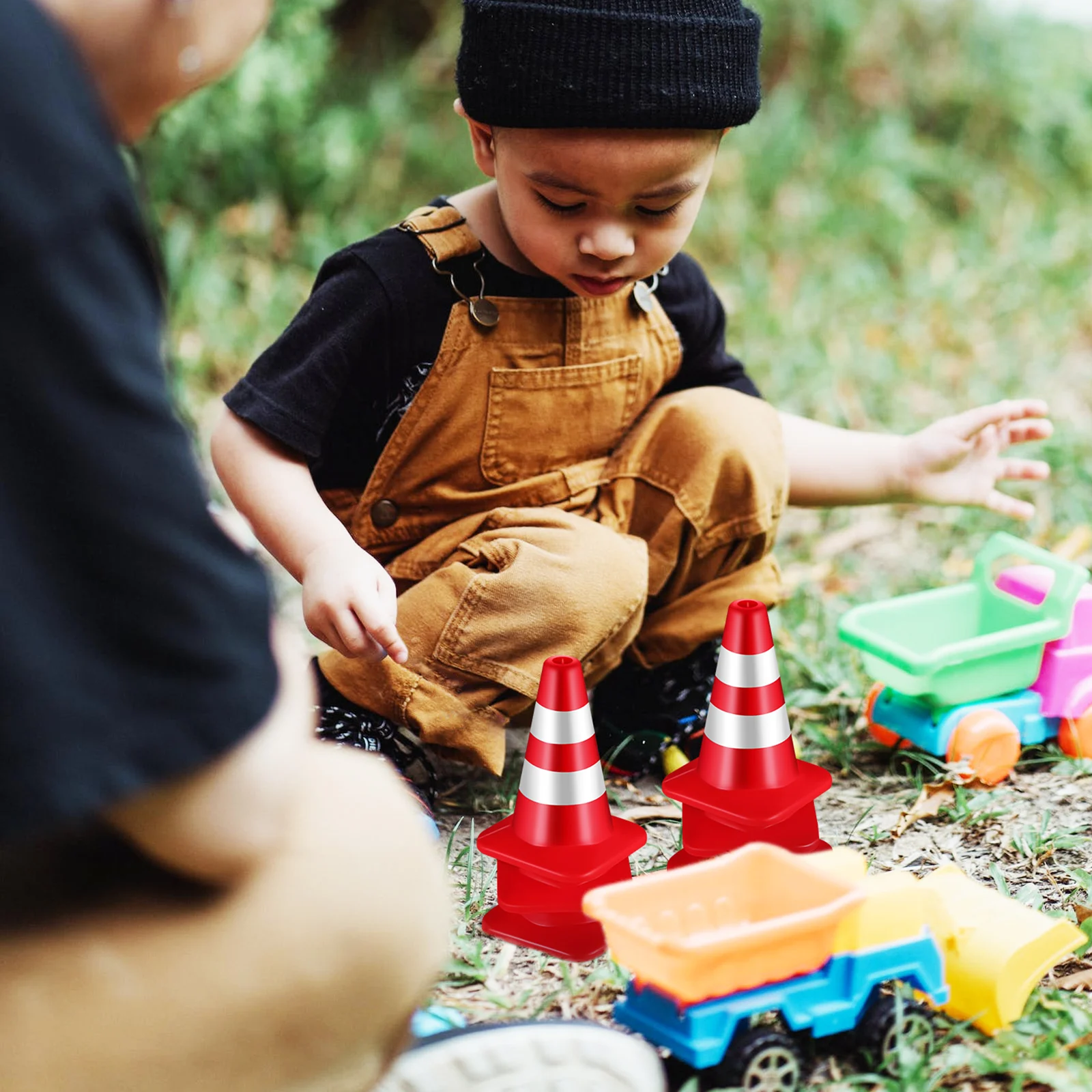 

30 Pcs Mini Traffic Cones Toys Kids Smooth Plastic Reusable Creative Model S Table Play Lightweight Small Compact Educational