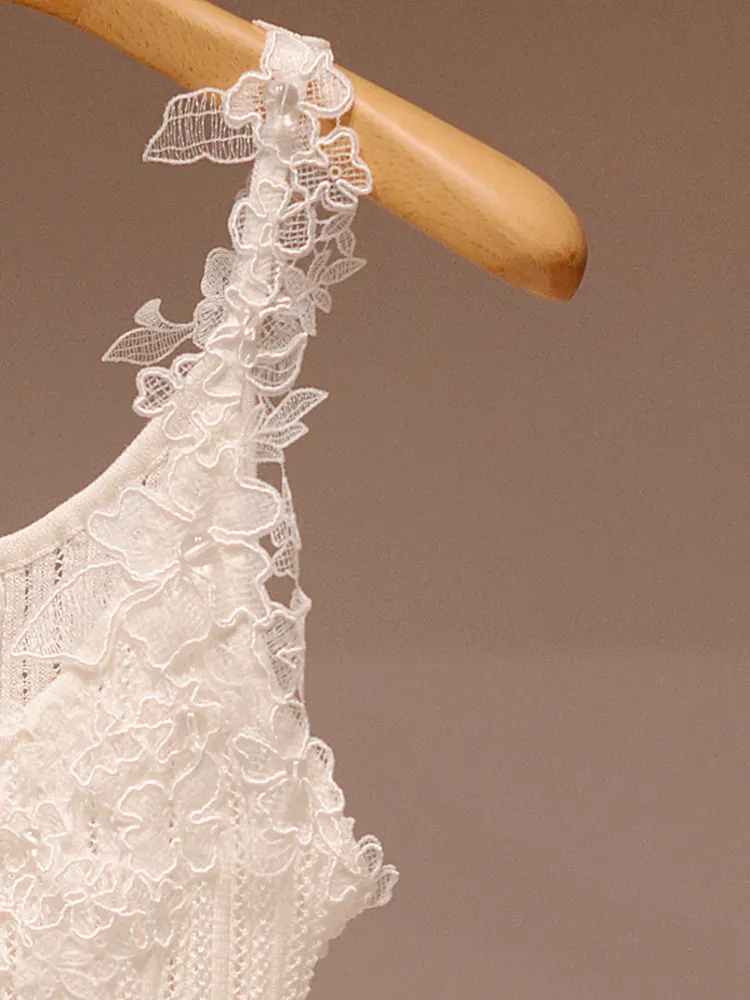 Niche design sense white top summer 26 lace splicing knitted vest outside halter top