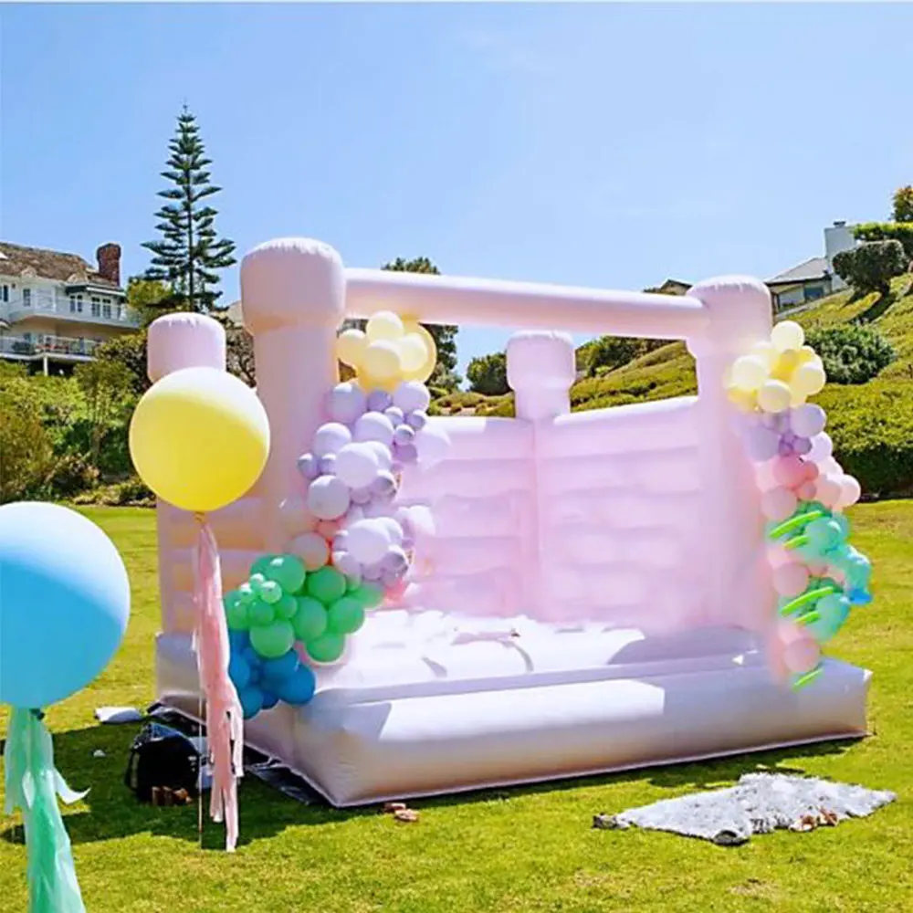Maison gonflable commerciale de rebond de mariage blanche avec fosse à balles, cavalier en PVC, château de videur de mariée Moonwalks pour enfants