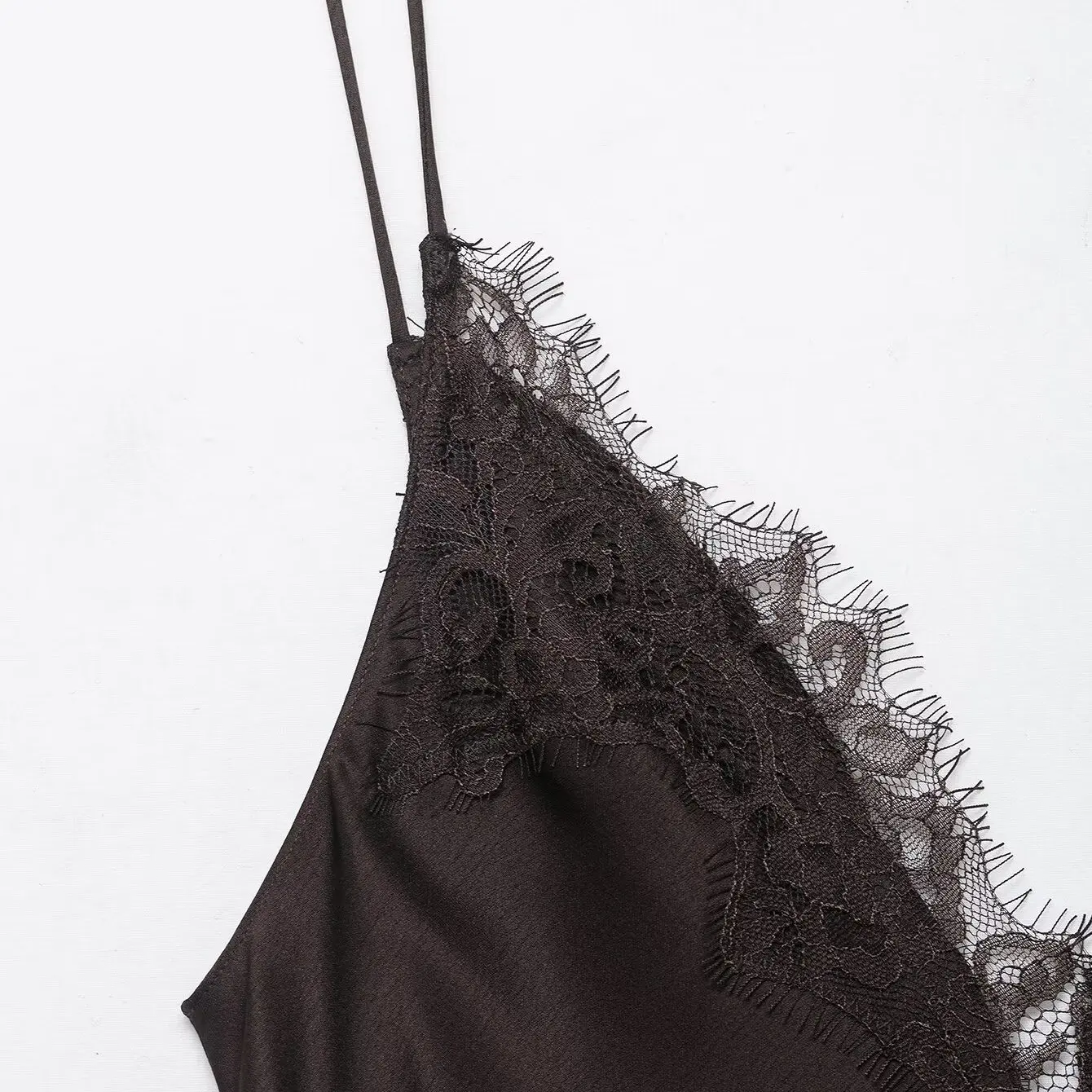 엘레 레이스 실크 새틴 느낌 드 디자인 가을 신상 여성 패션 하이웨이스트 브이넥 슬림핏 캐주얼 드레스