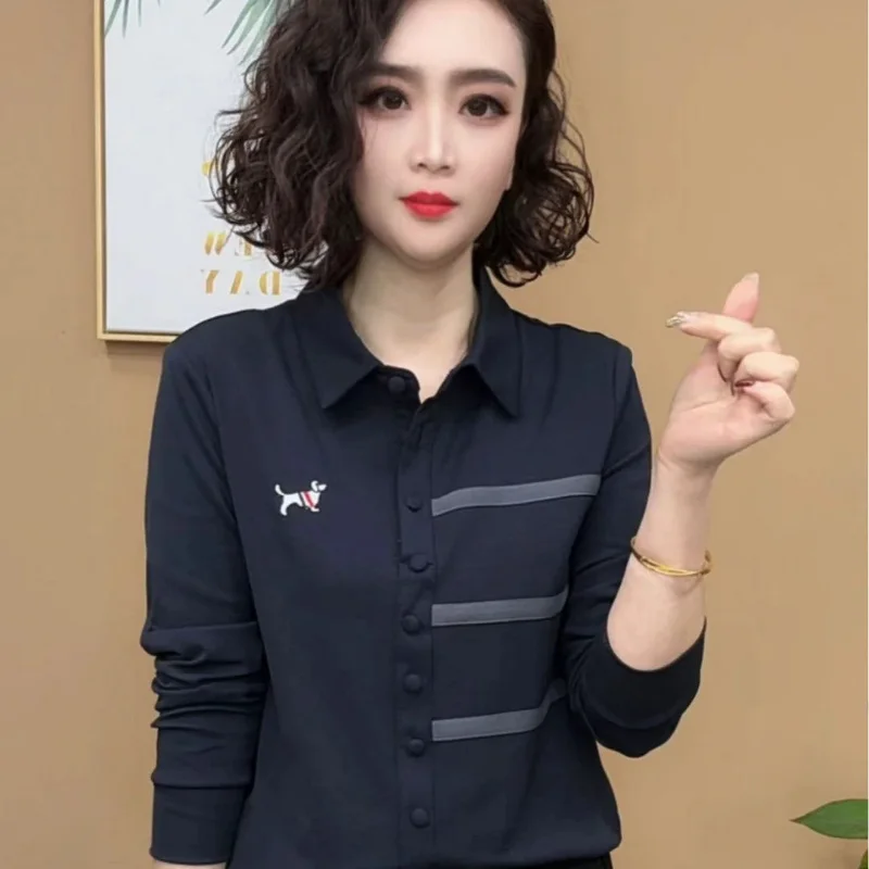 ฤดูใบไม้ผลิใหม่สไตล์แลดูผอมเสื้อฐานผู้หญิงเสื้อยืดแขนยาวอเนกประสงค์สวมใส่ด้านในด้านบน