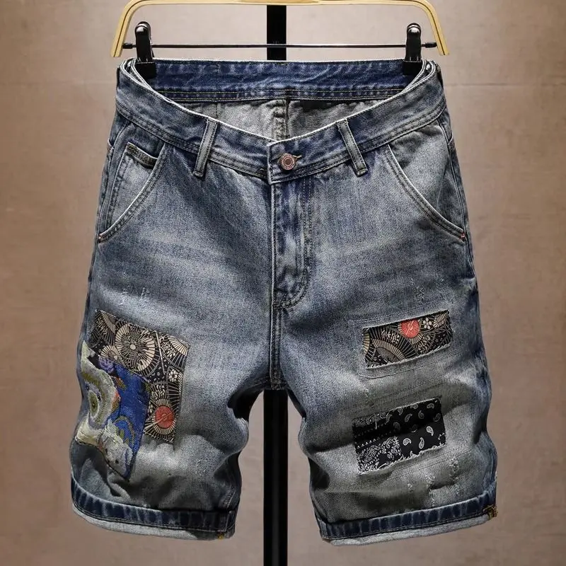 

Fashion 2025 Korean Denim Shorts Summer Bear Embroidery High Street Trendy Brand Men's Retro Brand Short Pants Luxury Jeans