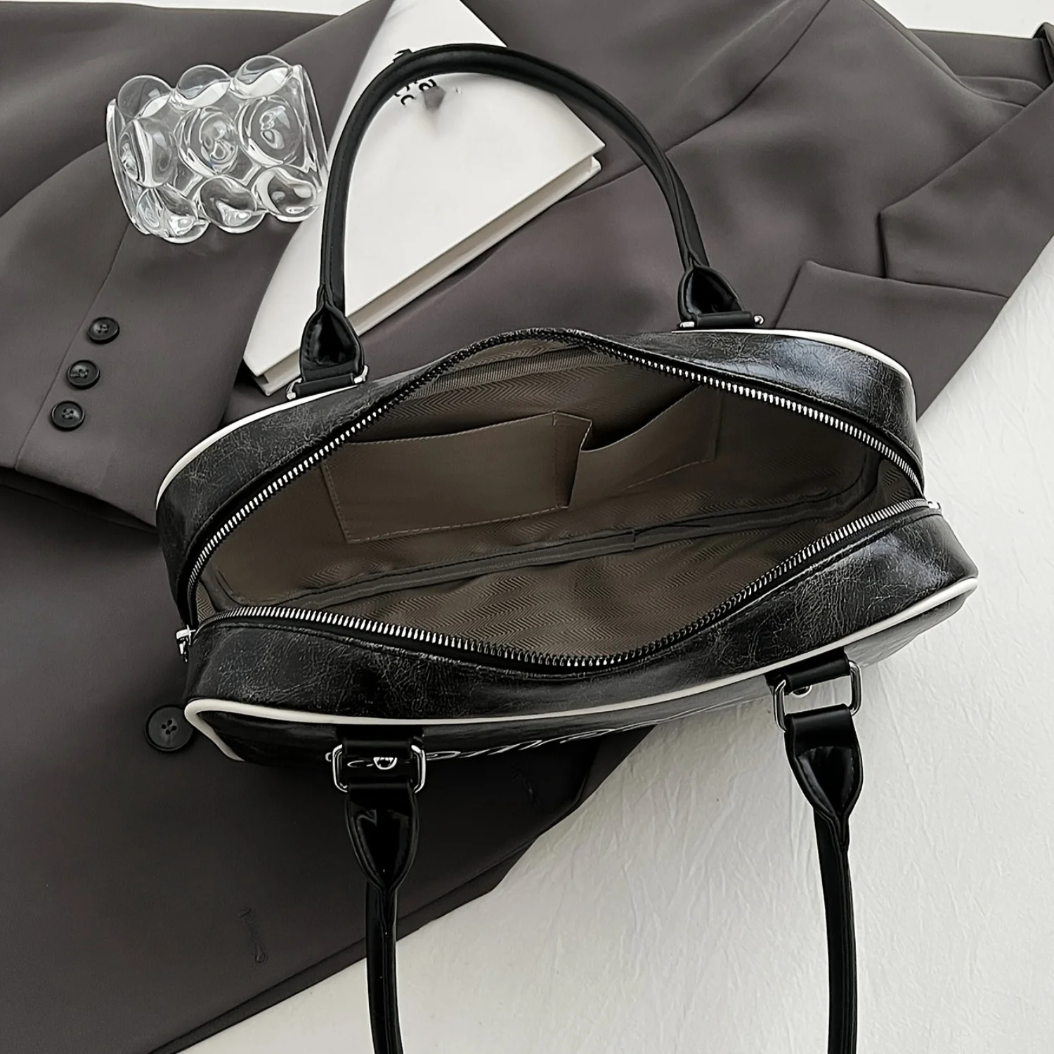 Vintage PU Leather Shoulder Bag, Y2K Letter Graphic Handbag, Retro Preppy Underarm Bag - Stylish Chic Women's Handbag