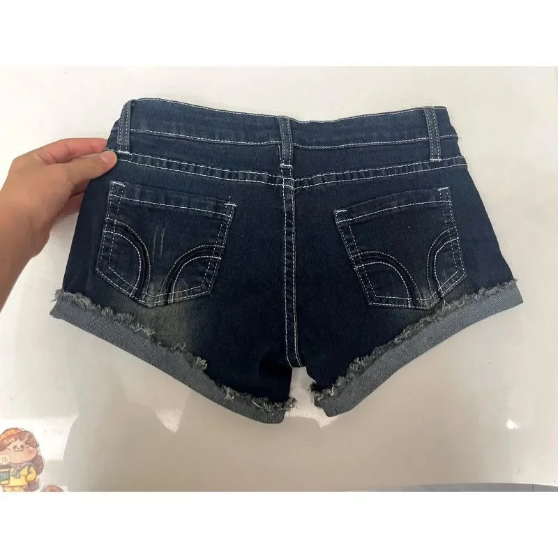 شورت أمريكي ريترو داكن منخفض الخصر مكبل من قماش الدنيم المرن للفتيات الساخنة، شورت ساخن رفيع
