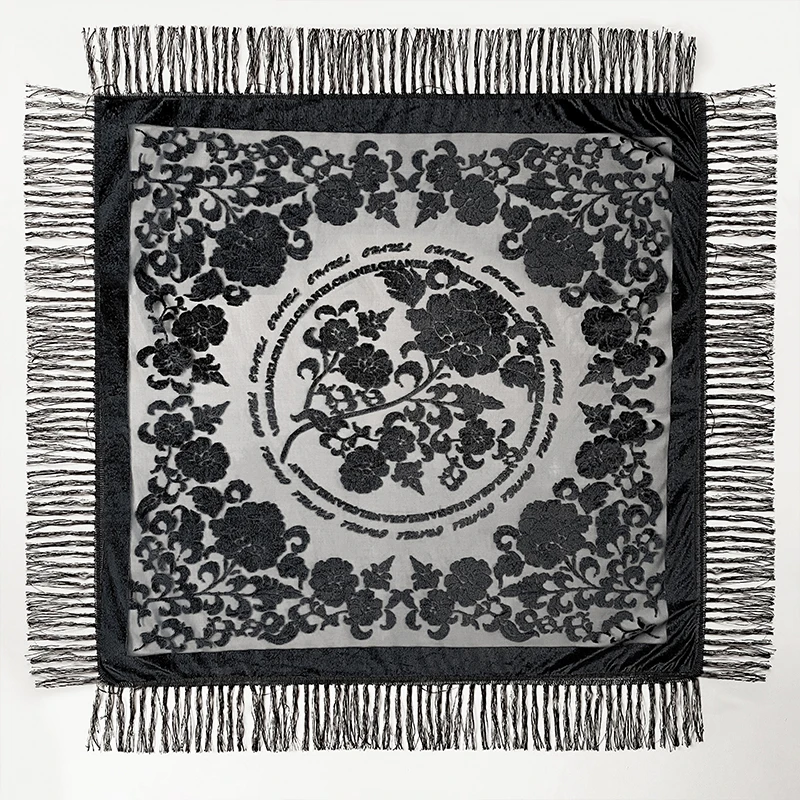 2025 New Spring and Summer Brand 110X110cm Retro National Style Velvet Jacquard Fringe Square Scarf Fashion Sunscreen Lady Shawl