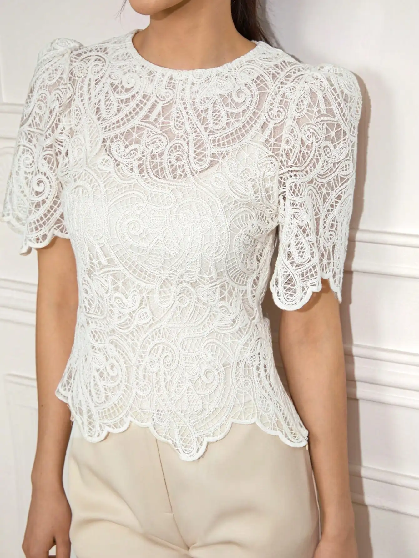 Ael elegante senhoras manga curta topo renda manga bolha oco para fora camiseta moda casual camisa feminina