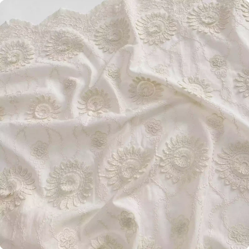 

Apricot-colored sunflower embroidery polyester cotton fabric for dress, shirt and children's clothing non-transparent fabric