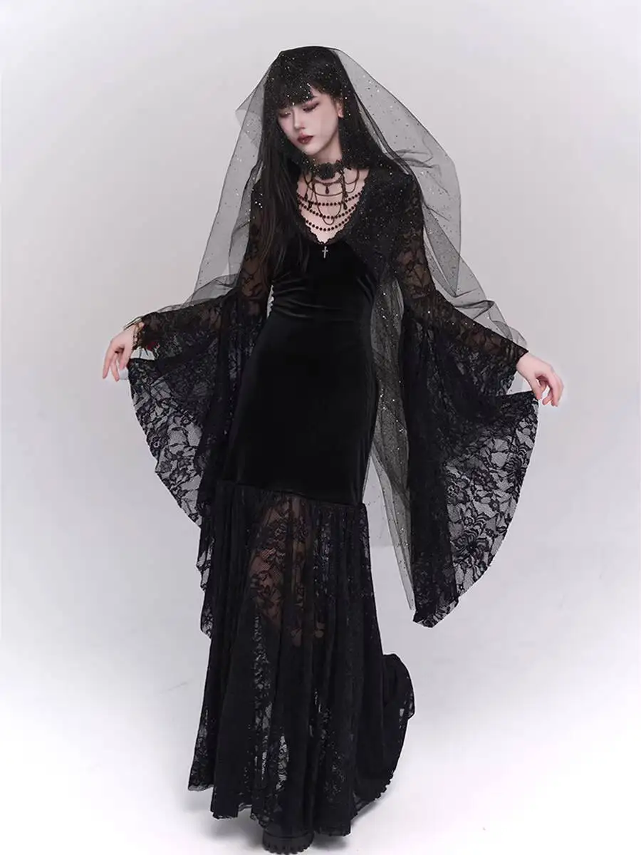 

2026 Spring Women Dress Ghost Girl Gorgeous Figure Flattering Black Velvet Lace Dress Gothic Maxi Banquet Evening Gown Cosplay